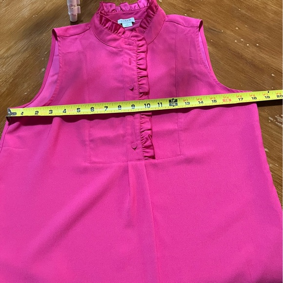 J.‎ Crew Barbie Pink Sleeveless Ruffled Neckline Blouse Size 4 Dressy Feminine - Picture 8 of 9